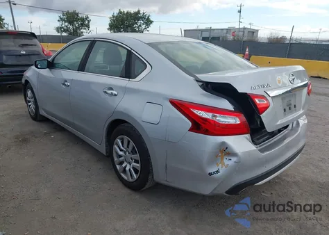 2017 Nissan Altima 2.5/2.5 S/2.5 Sl/2.5 Sr/2.5 Sv z USA, uszkodzony, nr VIN 1N4AL3AP5HN305748